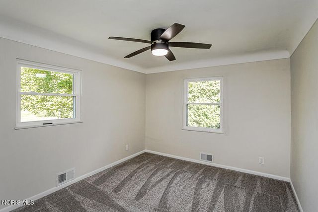 3838 Albon Road, Monclova, OH 43542