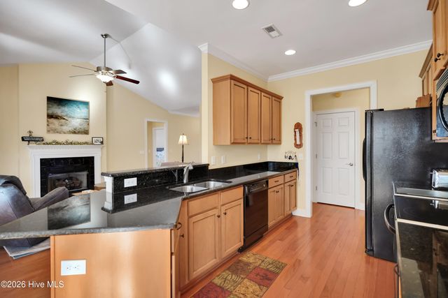 2022 Fanning Court, Leland, NC 28451