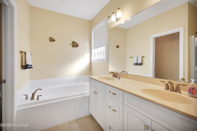 2022 Fanning Court, Leland, NC 28451