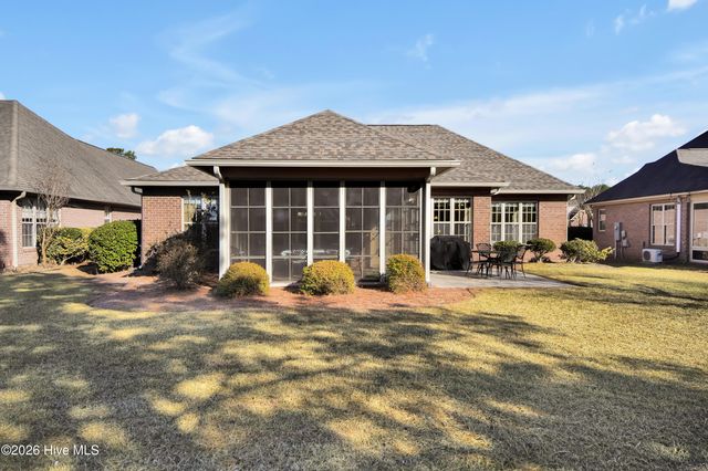 2022 Fanning Court, Leland, NC 28451