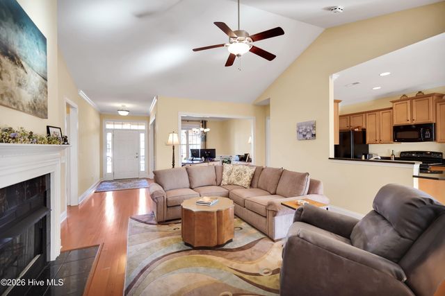 2022 Fanning Court, Leland, NC 28451