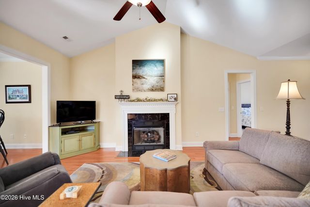 2022 Fanning Court, Leland, NC 28451