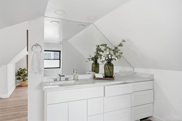 2497 Downing Drive, Cincinnati, OH 45208