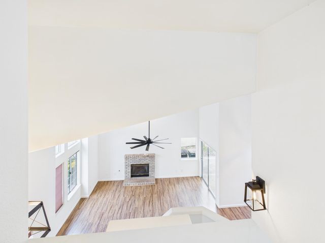 10781 N Windham Bay Circle, Fresno, CA 93730