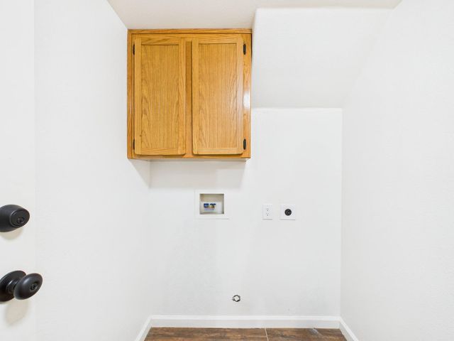10781 N Windham Bay Circle, Fresno, CA 93730