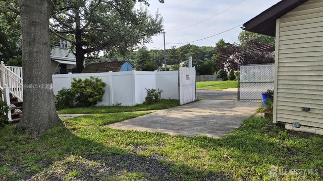 13 Sheldon Avenue, South River, NJ 08882