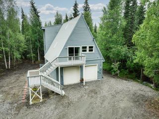 2301 SUNFLOWER LOOP, North Pole, AK 99705