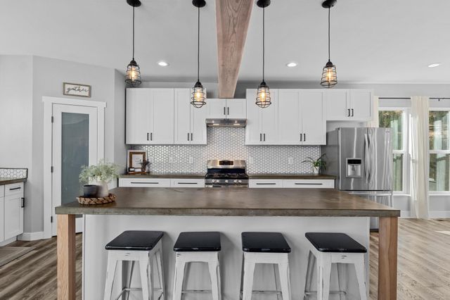 842 U Valley Westside Rd, Colville, WA 99114