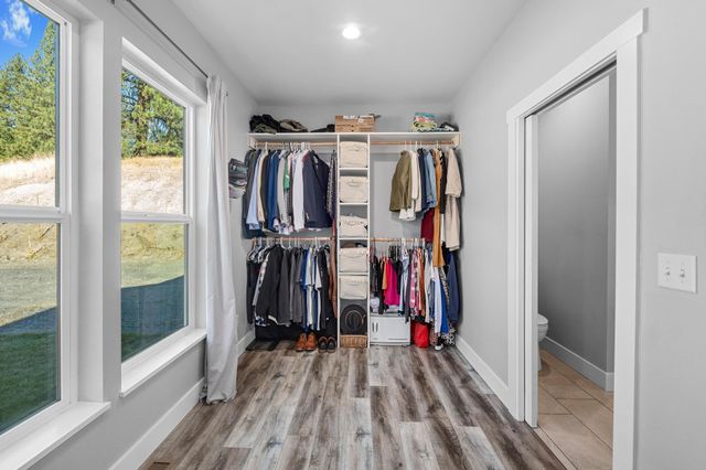 842 U Valley Westside Rd, Colville, WA 99114