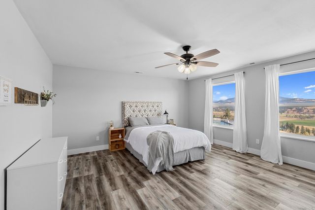 842 U Valley Westside Rd, Colville, WA 99114