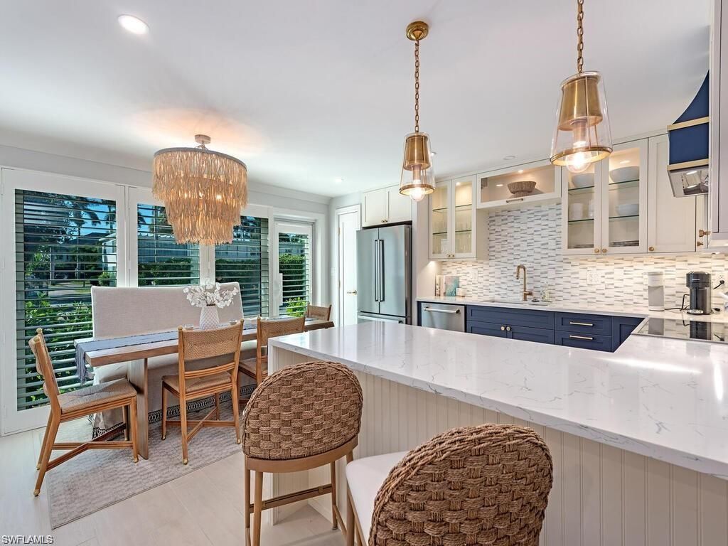 1222 Gordon DR 4, NAPLES, FL 34102 — exterior