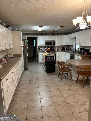 1844 PEEKSVILLE Road, Locust Grove, GA 30248