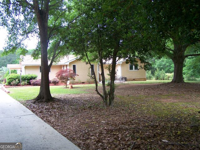 1844 PEEKSVILLE Road, Locust Grove, GA 30248