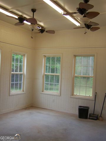 1844 PEEKSVILLE Road, Locust Grove, GA 30248