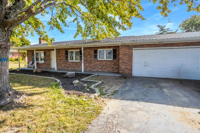 863 S 450 E, Franklin, IN 46131