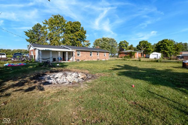 863 S 450 E, Franklin, IN 46131