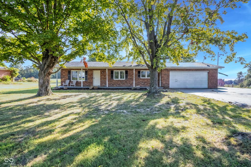 863 S 450 E, Franklin, IN 46131