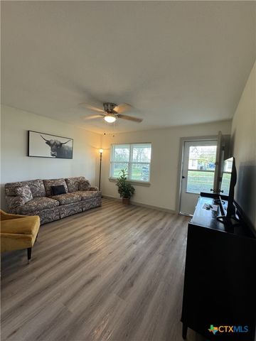 2109 W. AVE. B A, Temple, TX 76504