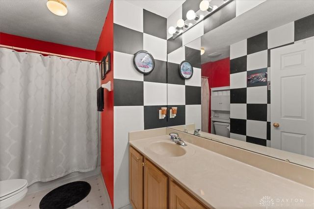 2942 Whispering, Beavercreek, OH 45431