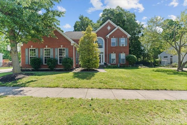 2942 Whispering, Beavercreek, OH 45431