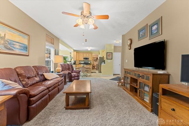 2942 Whispering, Beavercreek, OH 45431