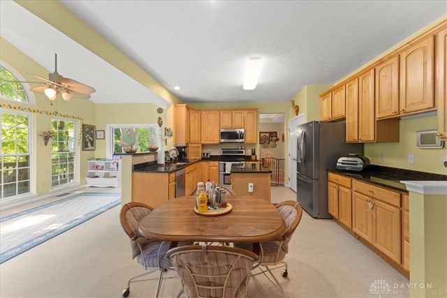 2942 Whispering, Beavercreek, OH 45431