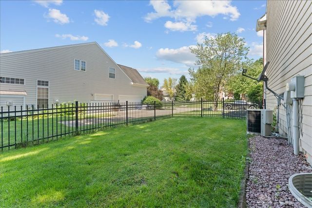 2942 Whispering, Beavercreek, OH 45431