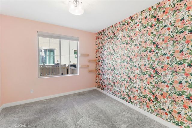 466 N Glenwood, Rialto, CA 92376