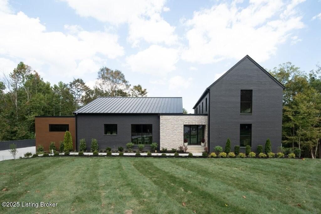 7734 Woodbridge Hill Ln, Prospect, KY 40059