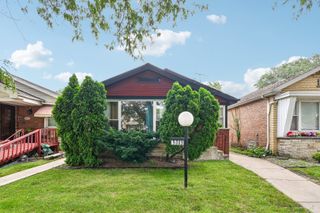 9009 S Dante Avenue, Chicago, IL 60619