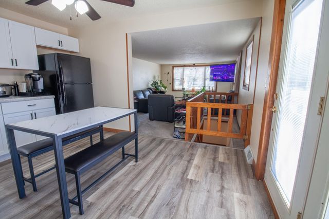 200 Center Avenue W, Deer Creek, MN 56527