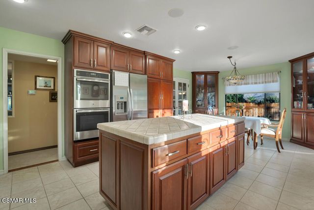 1686 San Rafael Way, Camarillo, CA 93012