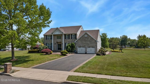 901 Oakley Drive, Freehold, NJ 07728