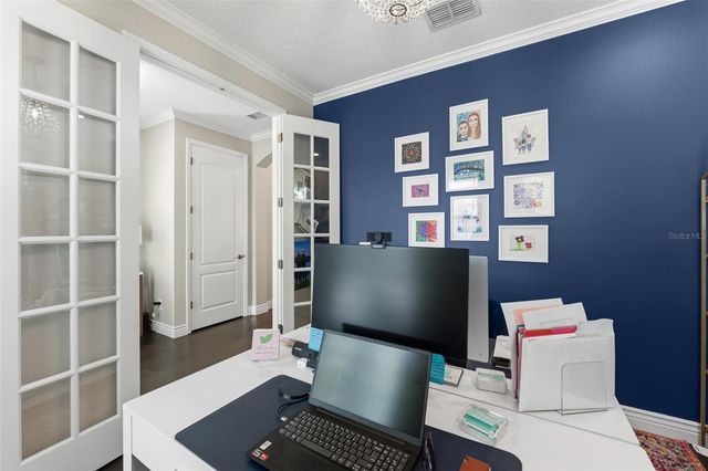 8189 LAUREATE BOULEVARD, Orlando, FL 32827