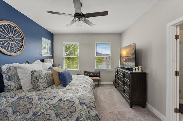 8189 LAUREATE BOULEVARD, Orlando, FL 32827