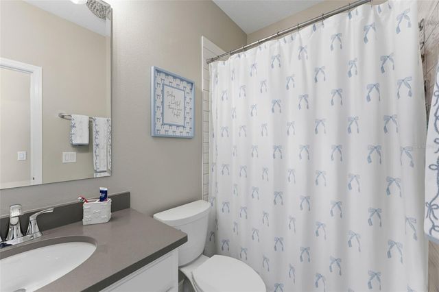 8189 LAUREATE BOULEVARD, Orlando, FL 32827