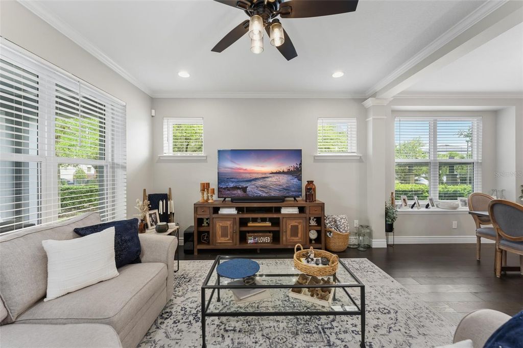 Image 19 of property listing at 8189 LAUREATE BOULEVARD, Orlando, FL 32827