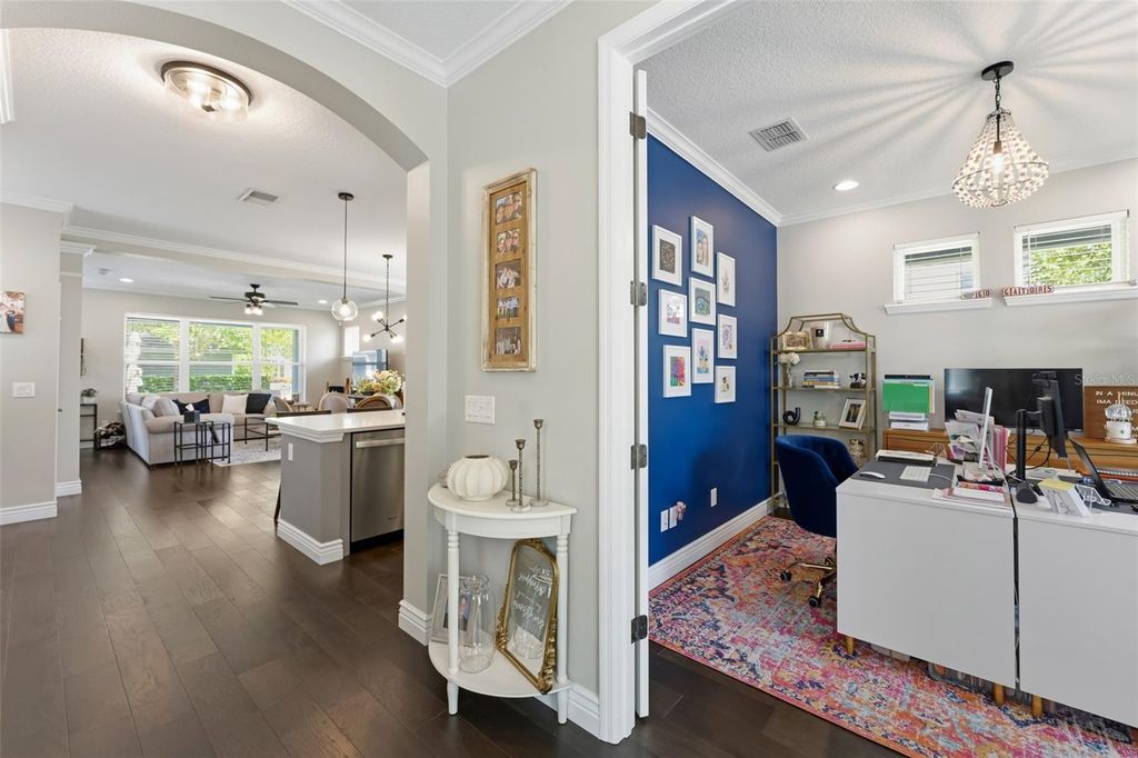 Image 21 of property listing at 8189 LAUREATE BOULEVARD, Orlando, FL 32827