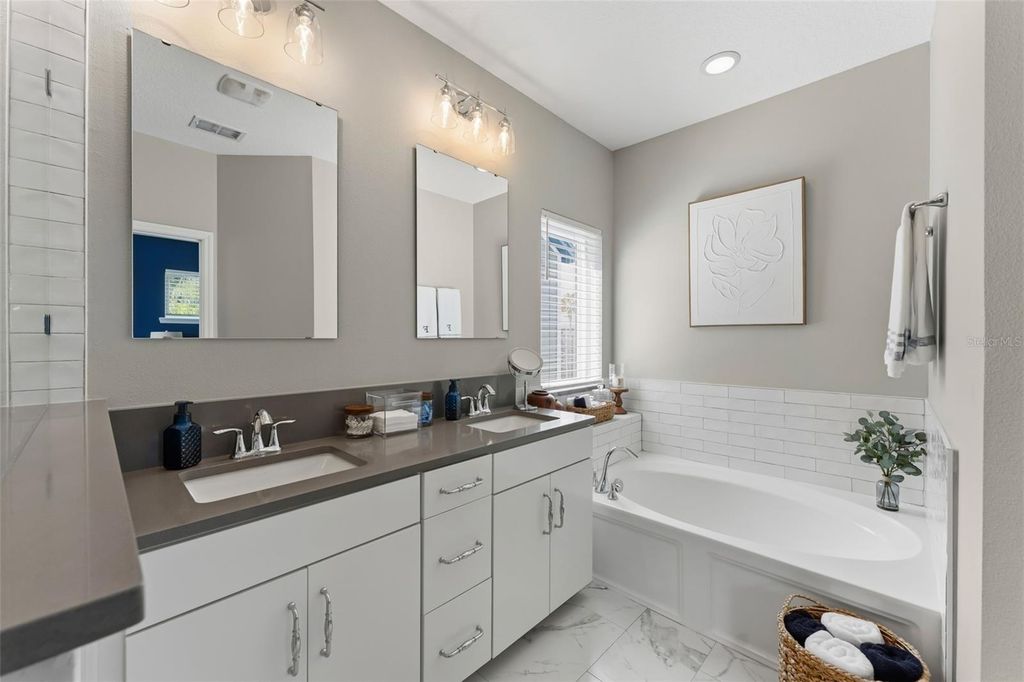 Image 29 of property listing at 8189 LAUREATE BOULEVARD, Orlando, FL 32827