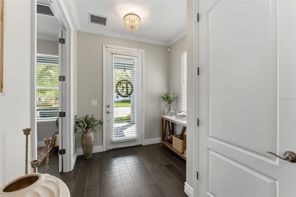 Image 4 of property listing at 8189 LAUREATE BOULEVARD, Orlando, FL 32827