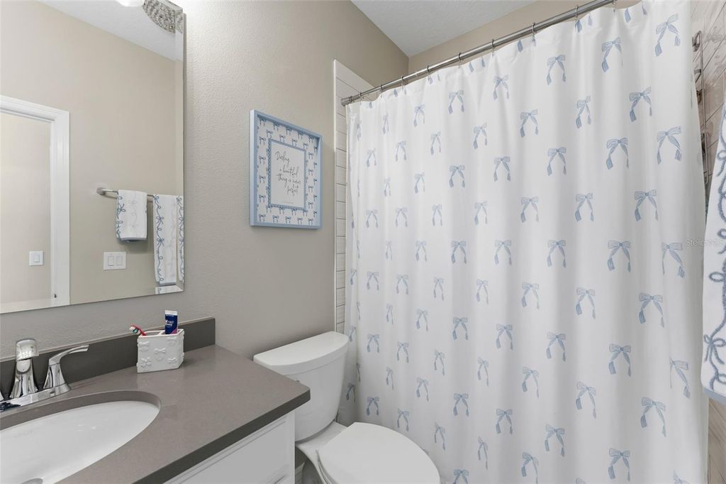 Image 36 of property listing at 8189 LAUREATE BOULEVARD, Orlando, FL 32827