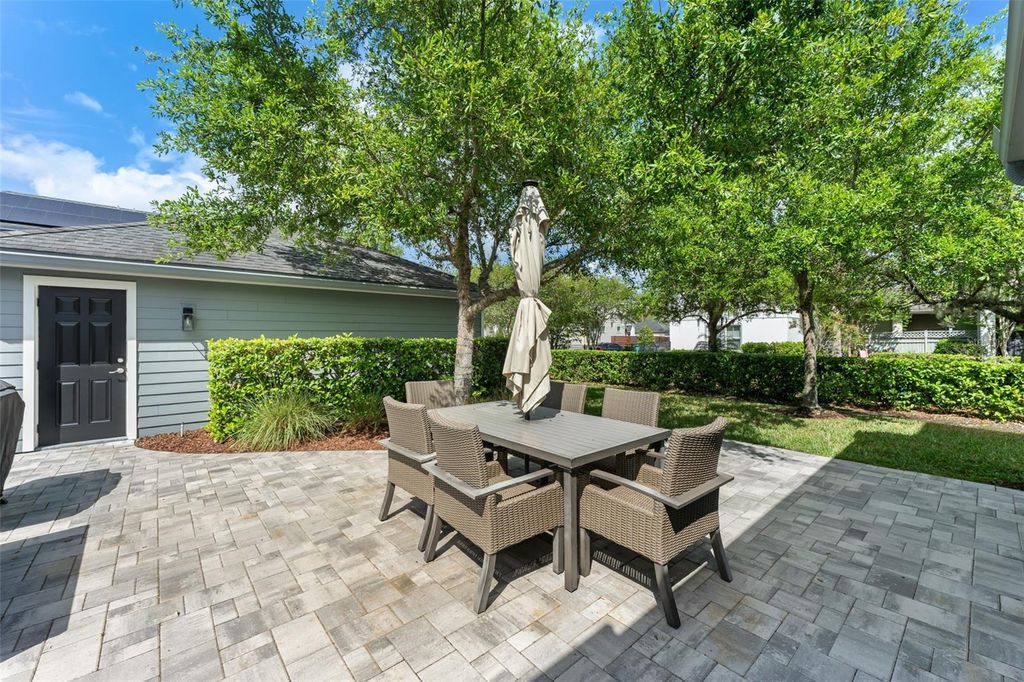 Image 43 of property listing at 8189 LAUREATE BOULEVARD, Orlando, FL 32827