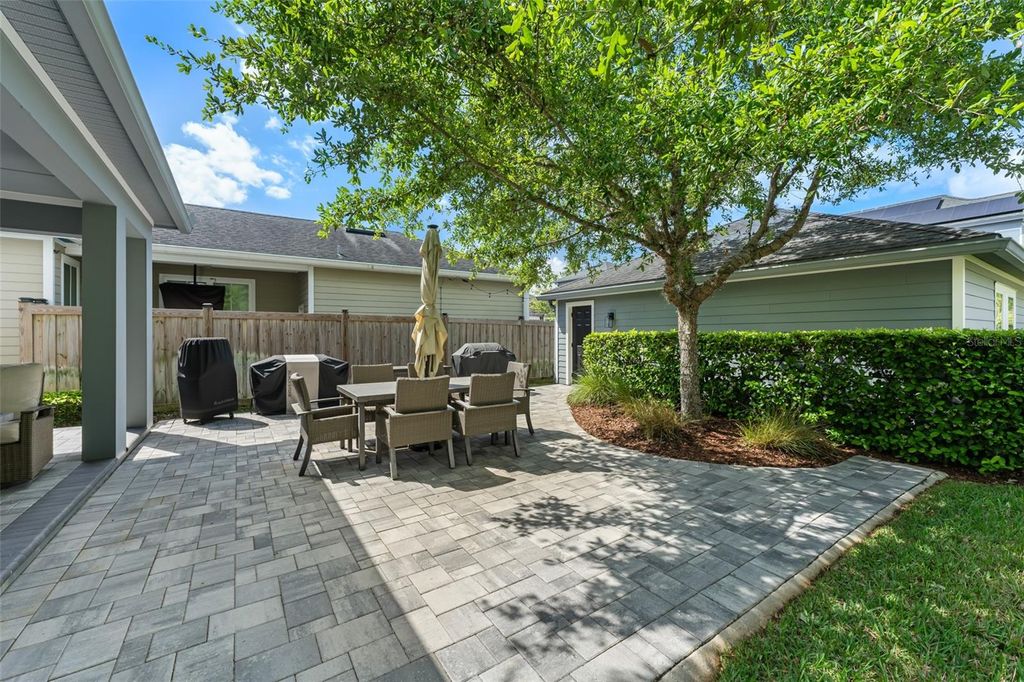 Image 44 of property listing at 8189 LAUREATE BOULEVARD, Orlando, FL 32827