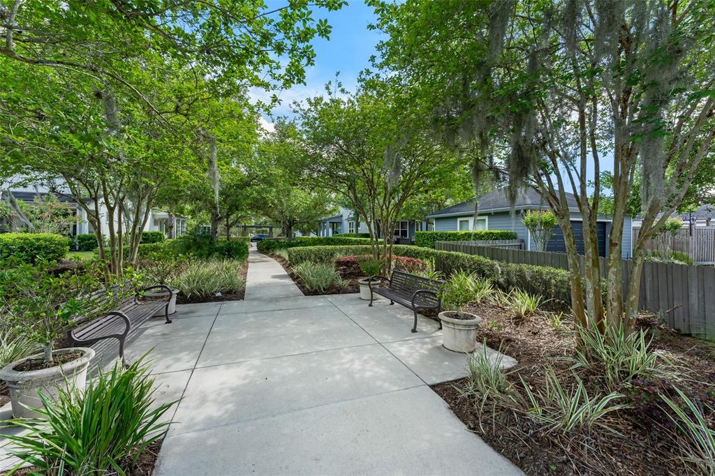 Image 48 of property listing at 8189 LAUREATE BOULEVARD, Orlando, FL 32827