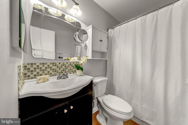 44136 SHADY GLEN TER, Ashburn, VA 20147