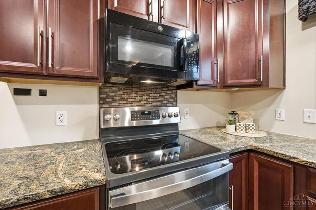 1310 Cross Creek Drive, Goshen Twp, OH 45140