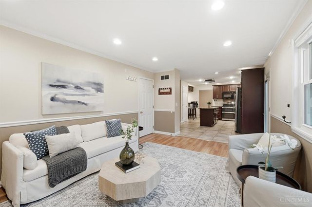 1310 Cross Creek Drive, Goshen Twp, OH 45140