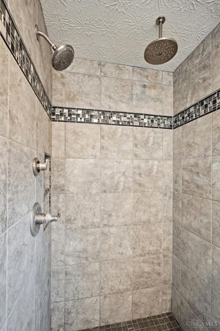 1310 Cross Creek Drive, Goshen Twp, OH 45140