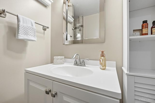 1310 Cross Creek Drive, Goshen Twp, OH 45140