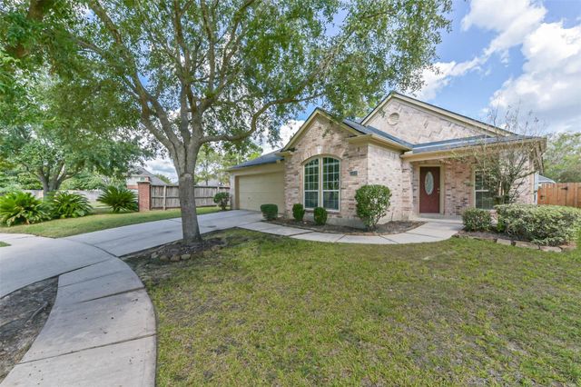 15838 Mossy Shores Court, Houston, TX 77044